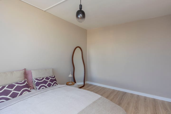 Photo 24 of Van Kinschotstraat 27