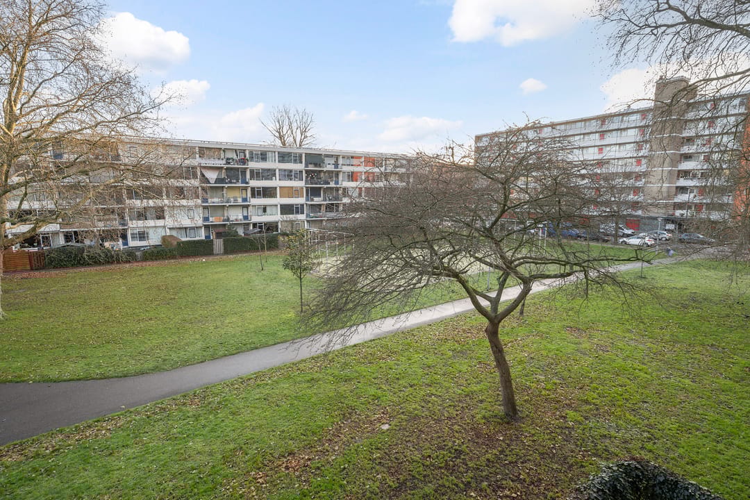 Photo 17 of Rossinistraat 12