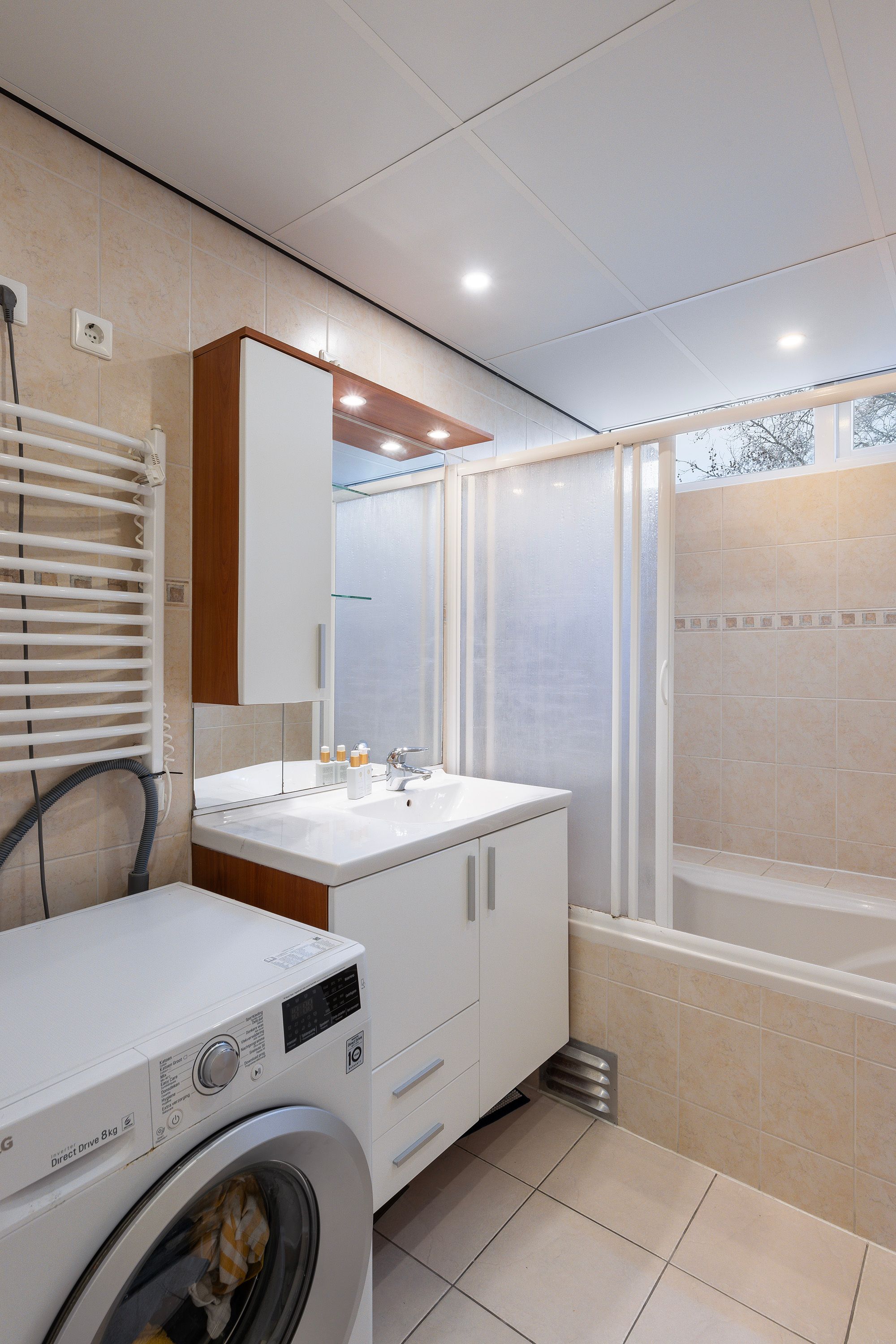 Photo 30 of Rossinistraat 12