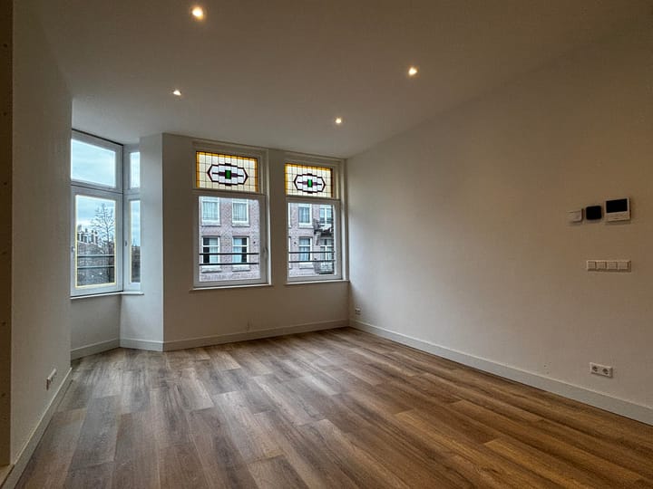 Foto 2 van Van Woustraat 151-2