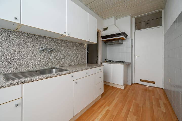 Foto 3 van van Alphenstraat 83