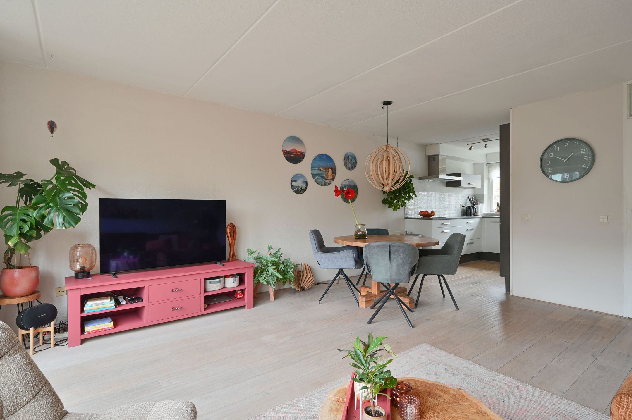 Photo 9 of Truffautstraat 96