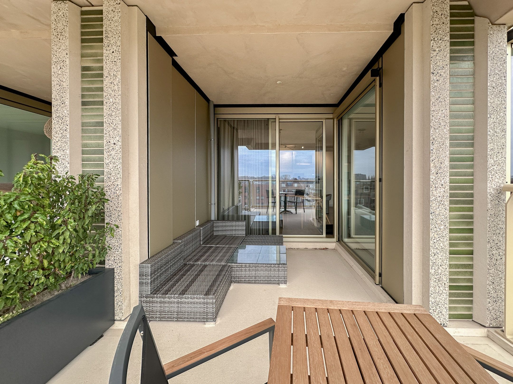 Foto 18 van Madridstraat 90-K