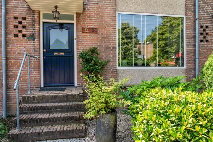 Foto 2 van Bisschop Schrijnenstraat 36