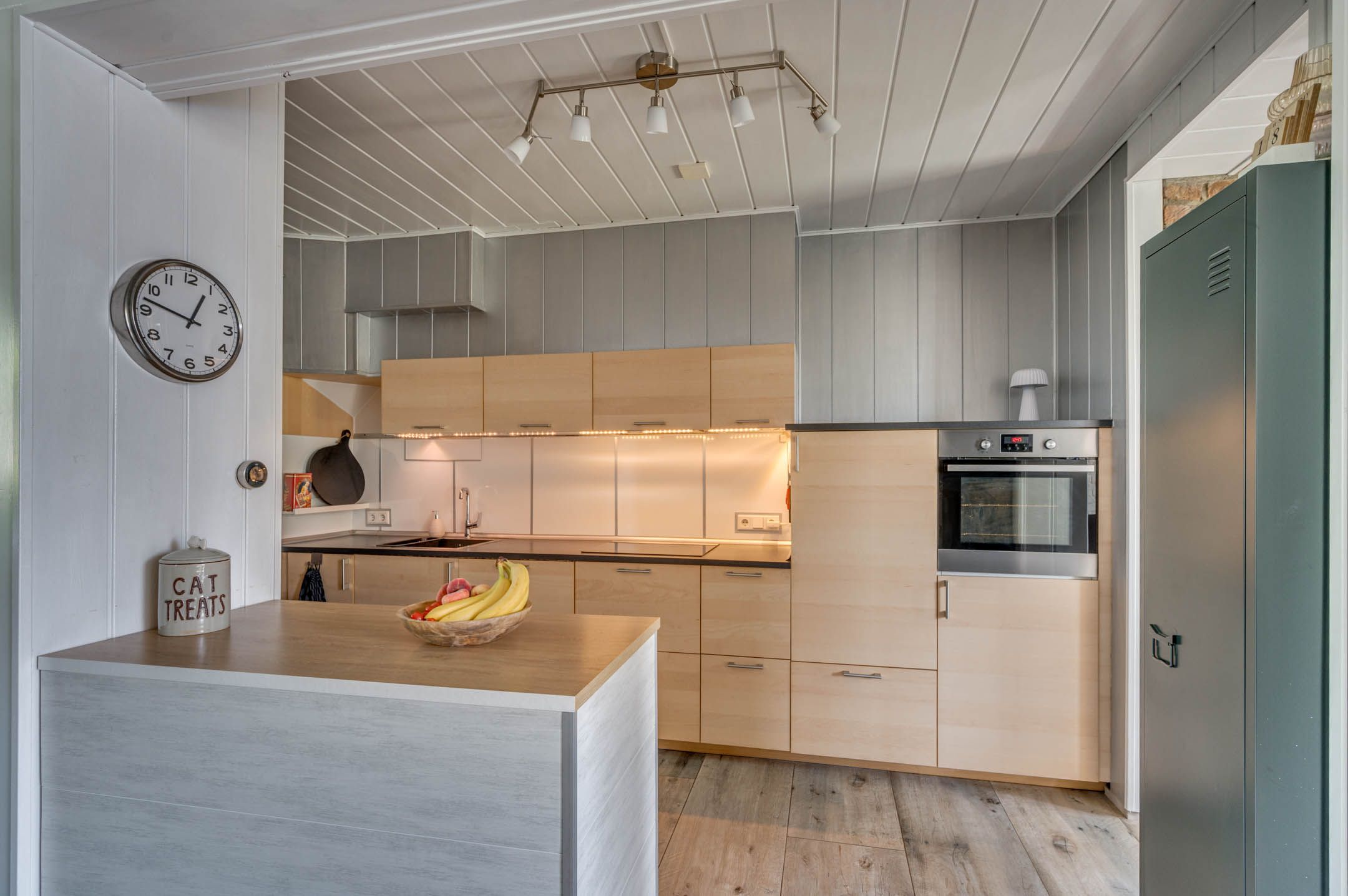 Foto 18 van Bisschop Schrijnenstraat 36