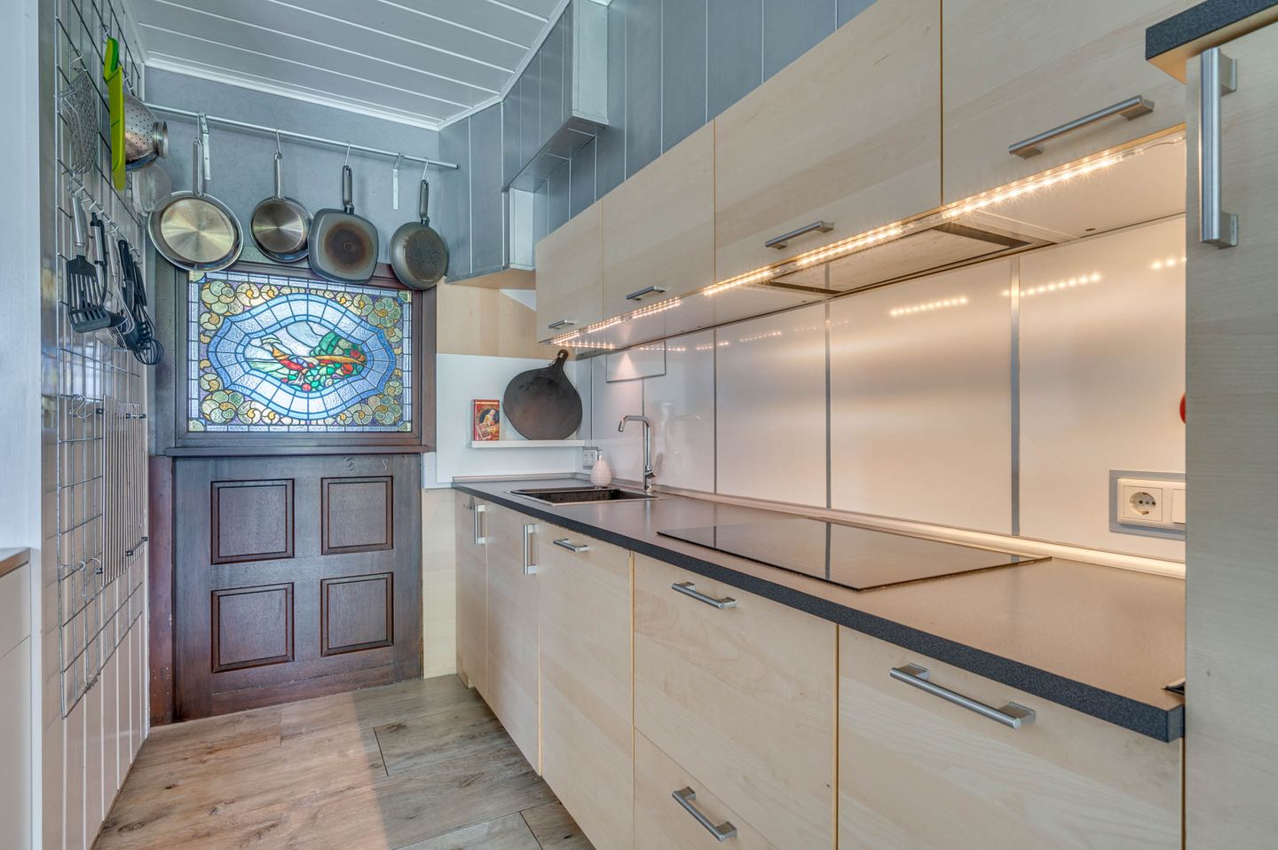 Foto 20 van Bisschop Schrijnenstraat 36