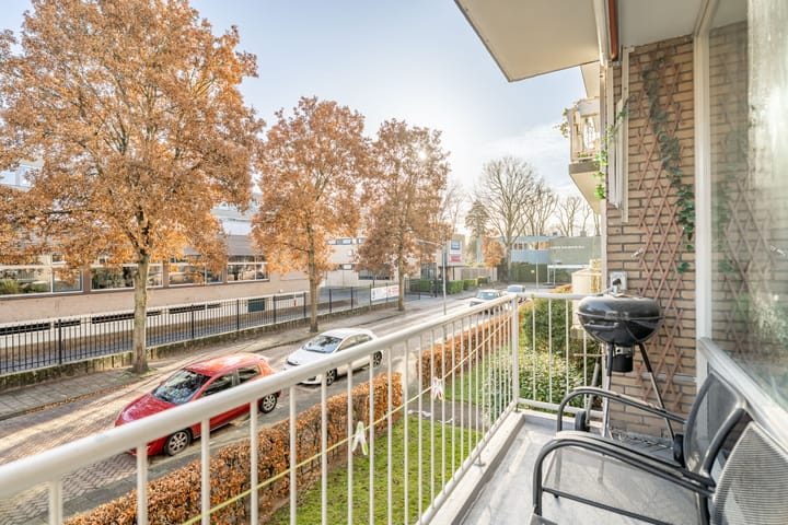 Foto 8 van Van Linschotenlaan 316