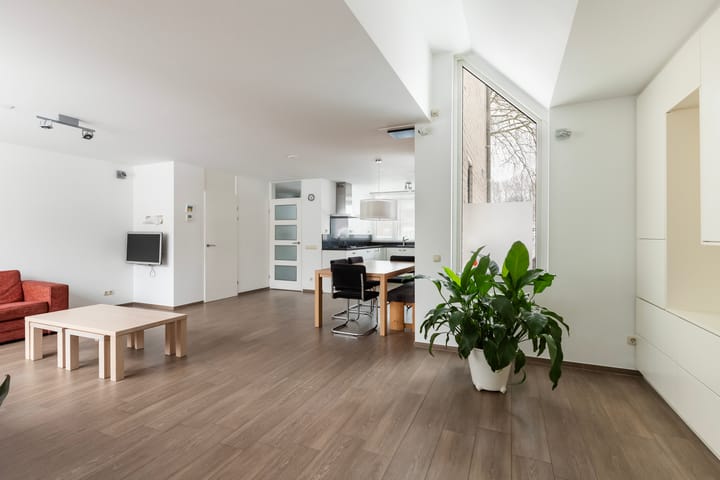 Foto 6 van Van Brerostraat 2