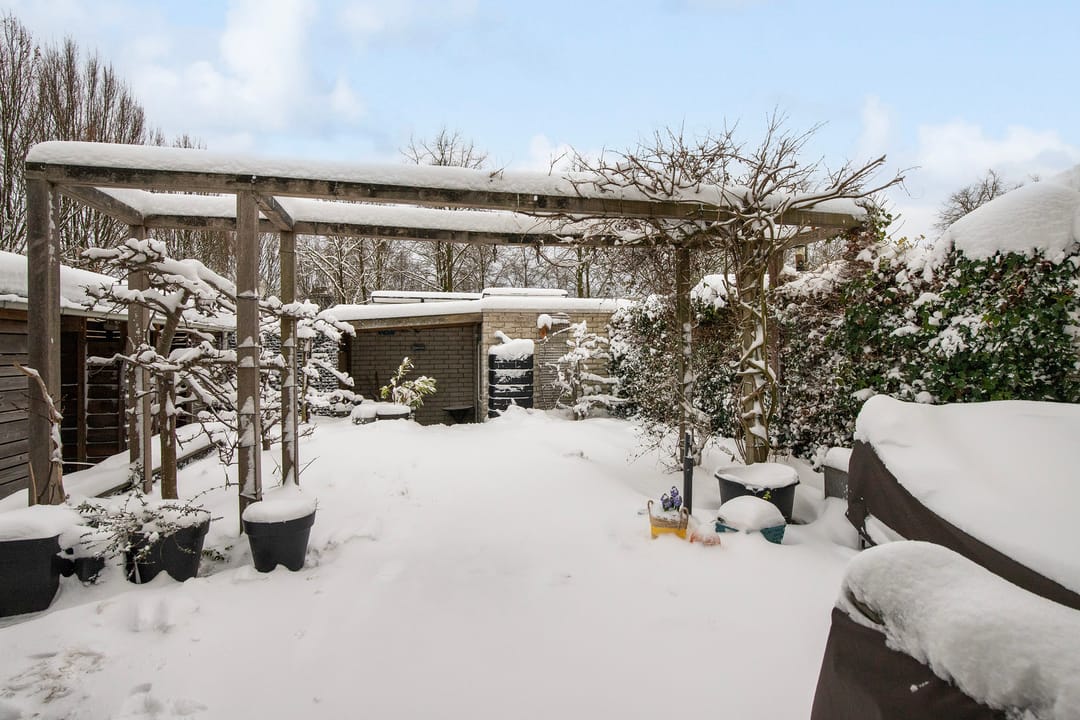 Photo 17 of Van Brerostraat 2