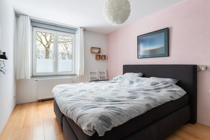 Foto 20 van Van Brerostraat 2