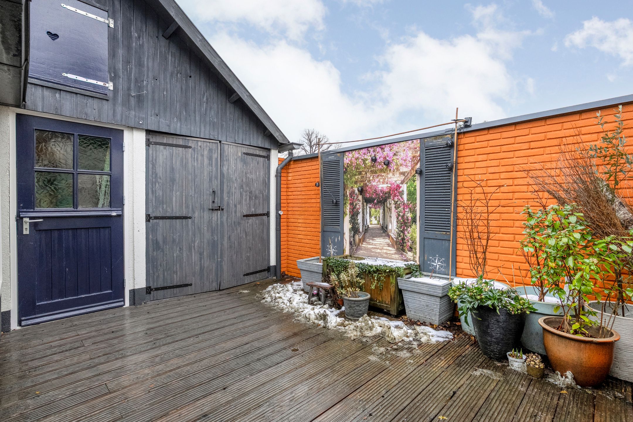 Photo 30 of Wethouder E. van Dronkelaarplein 8