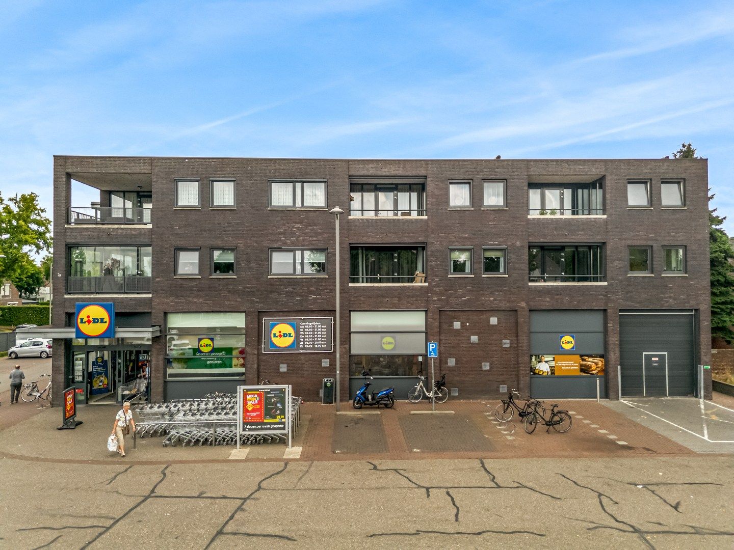 Bekijk foto 1 van Lisweg 12