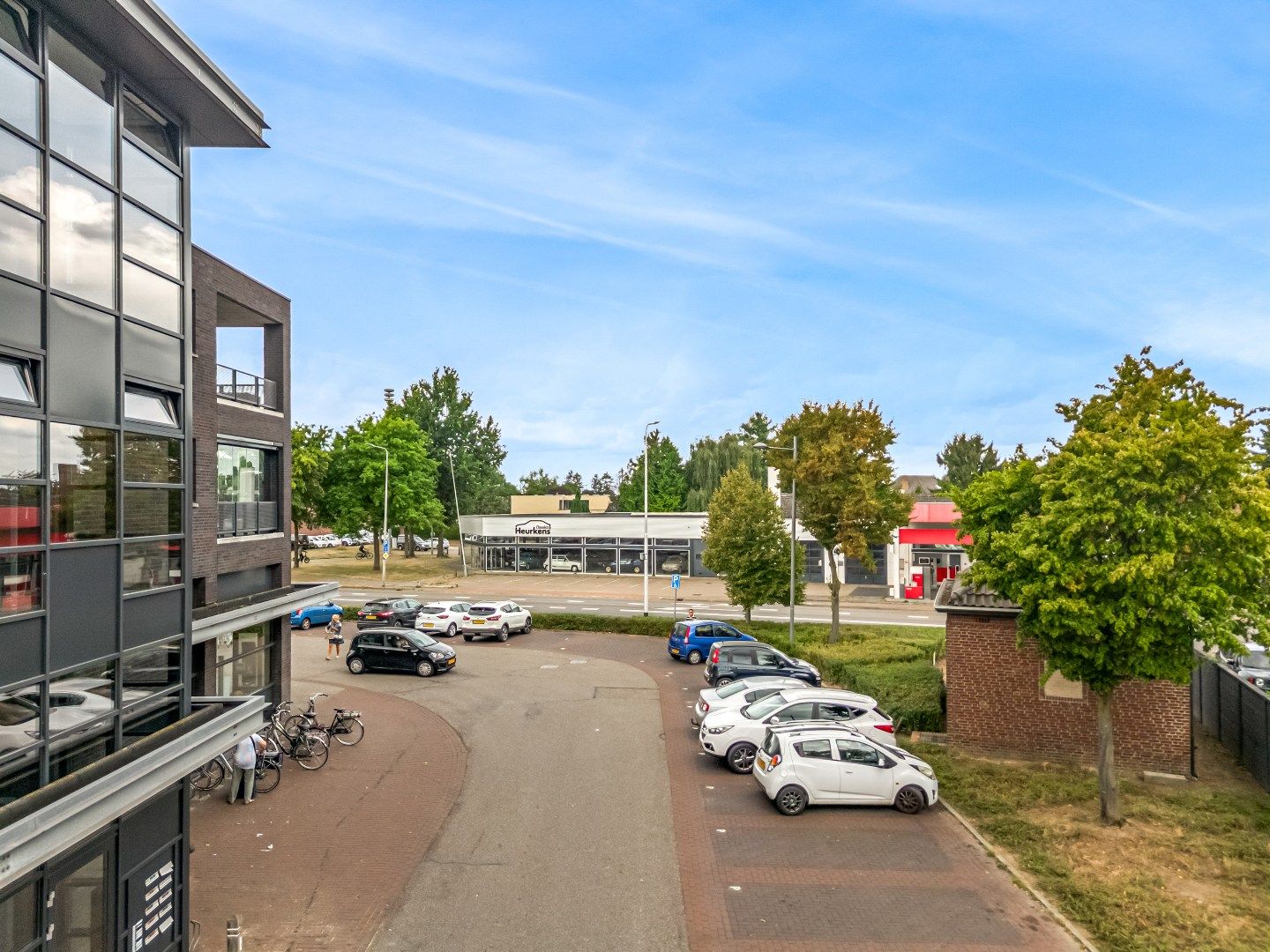 Bekijk foto 3 van Lisweg 12