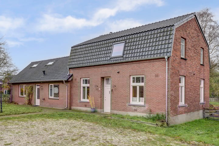 Foto 50 van Schandelo 10