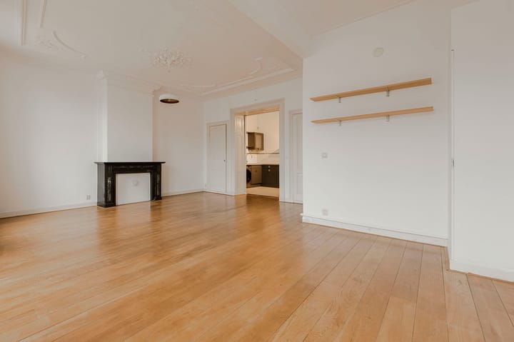 Photo 11 of Marnixstraat 352-2