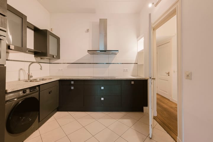 Photo 12 of Marnixstraat 352-2