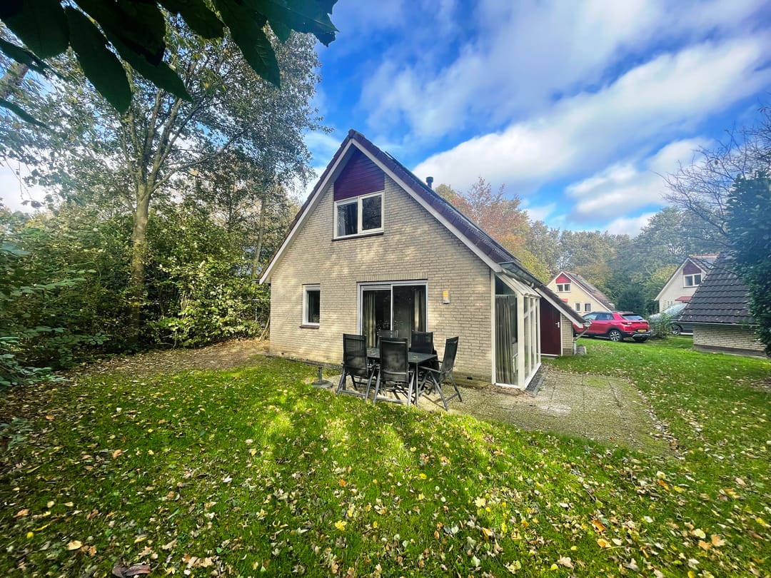 Photo 2 of Landweerswal 2-136