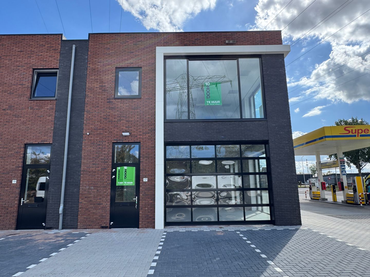 View photo 3 of Marconistraat 17