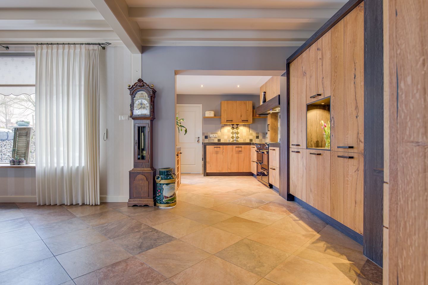 Photo 10 of Hooftlanden 12