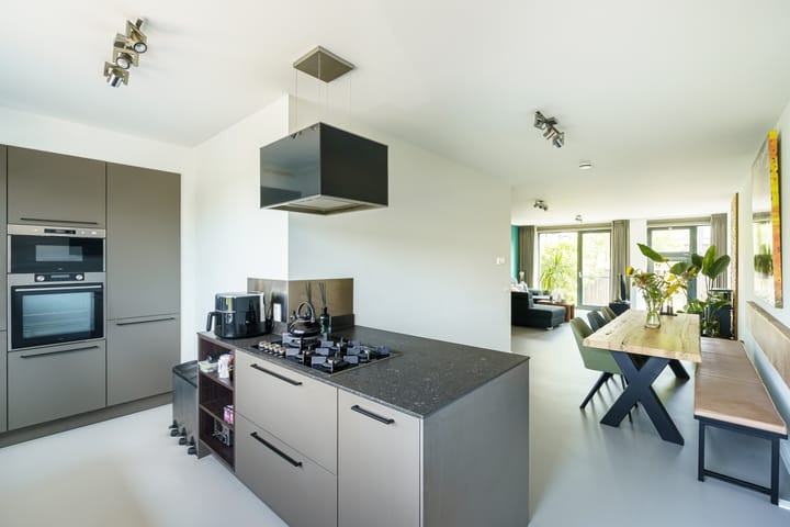 Foto 4 van Pieter van Musschenbroekstraat 221