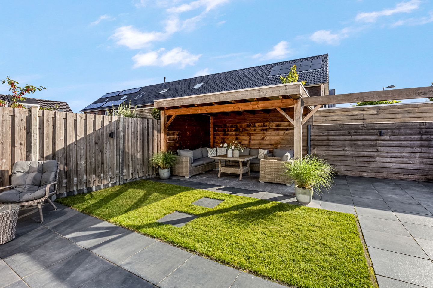 Photo 44 of Van den Oosterkamperf 5-A