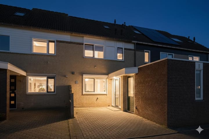 Foto 6 van Voornestraat 11