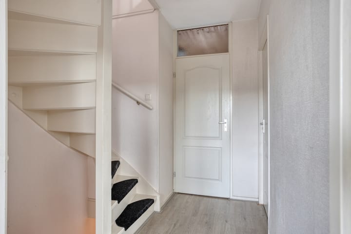 Foto 27 van Voornestraat 11