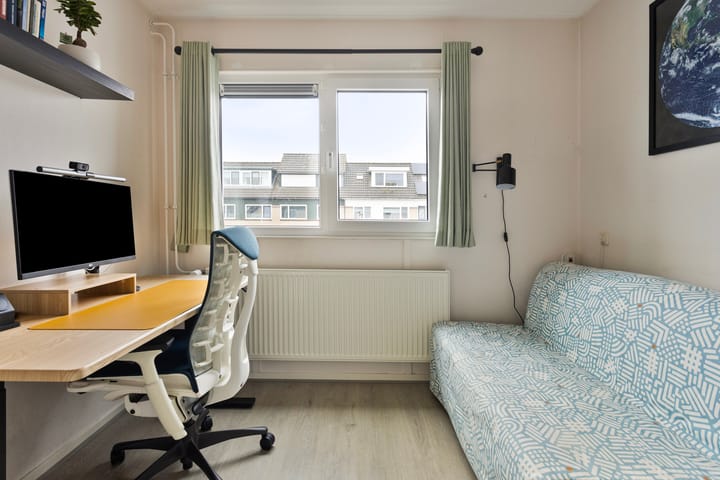 Foto 33 van Voornestraat 11