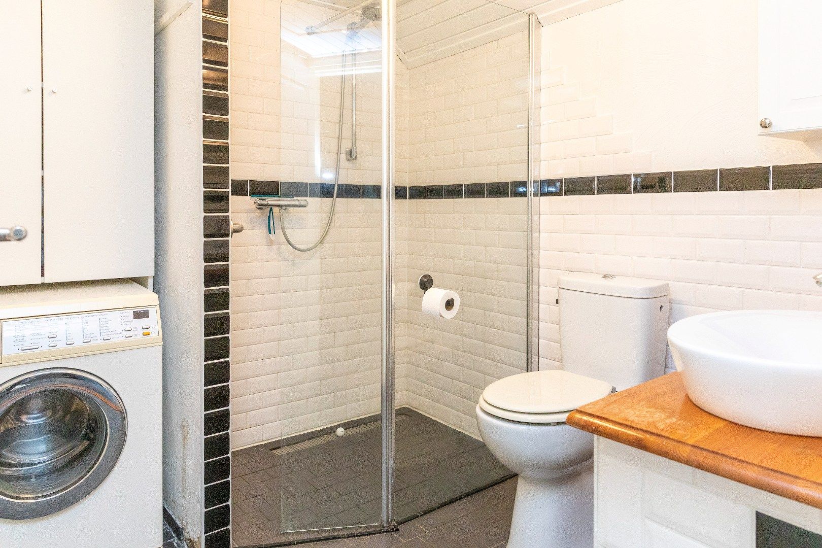 Foto 24 van Dalwagenseweg 93