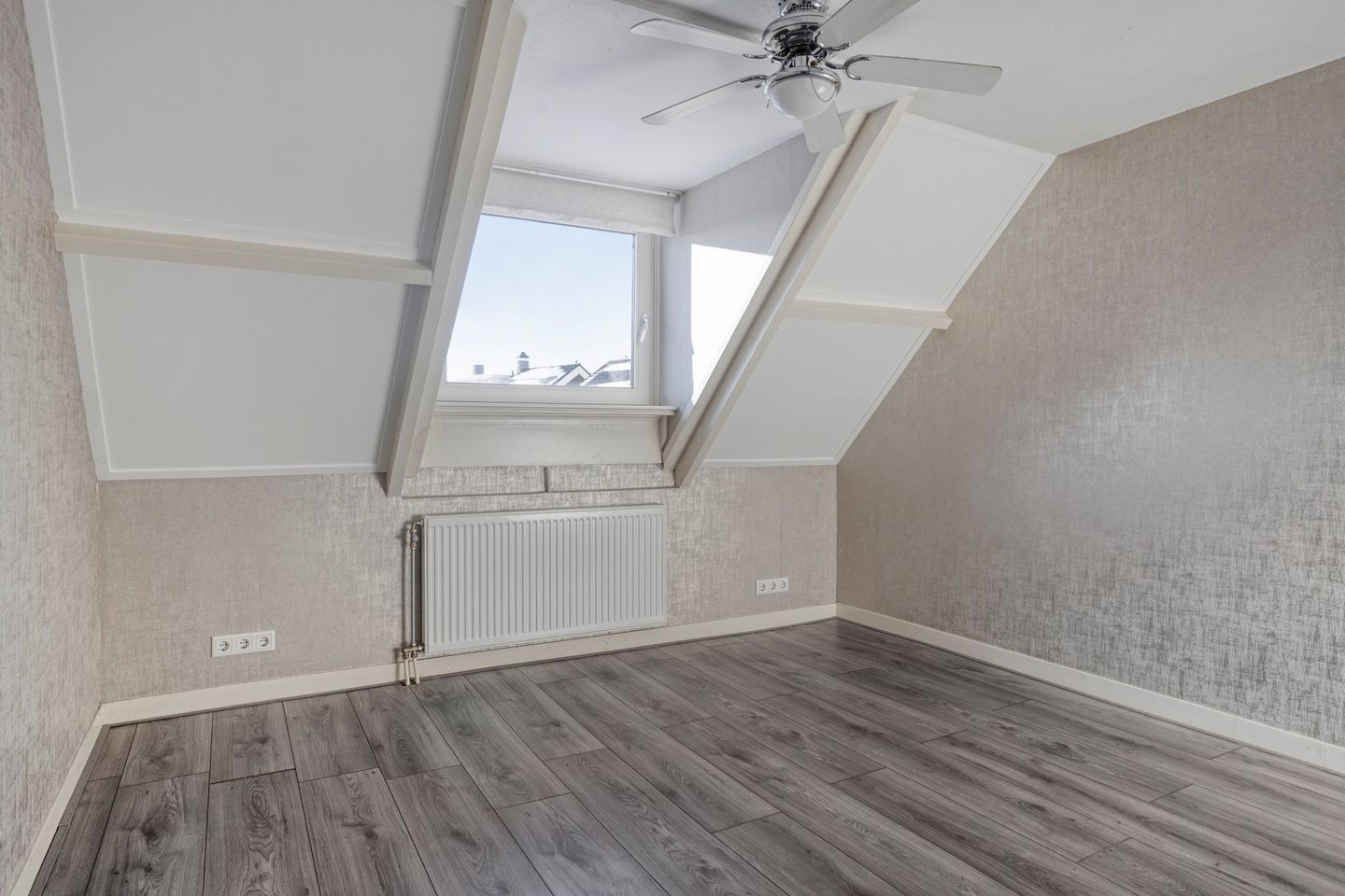 Photo 10 of Prinses Beatrixstraat 13