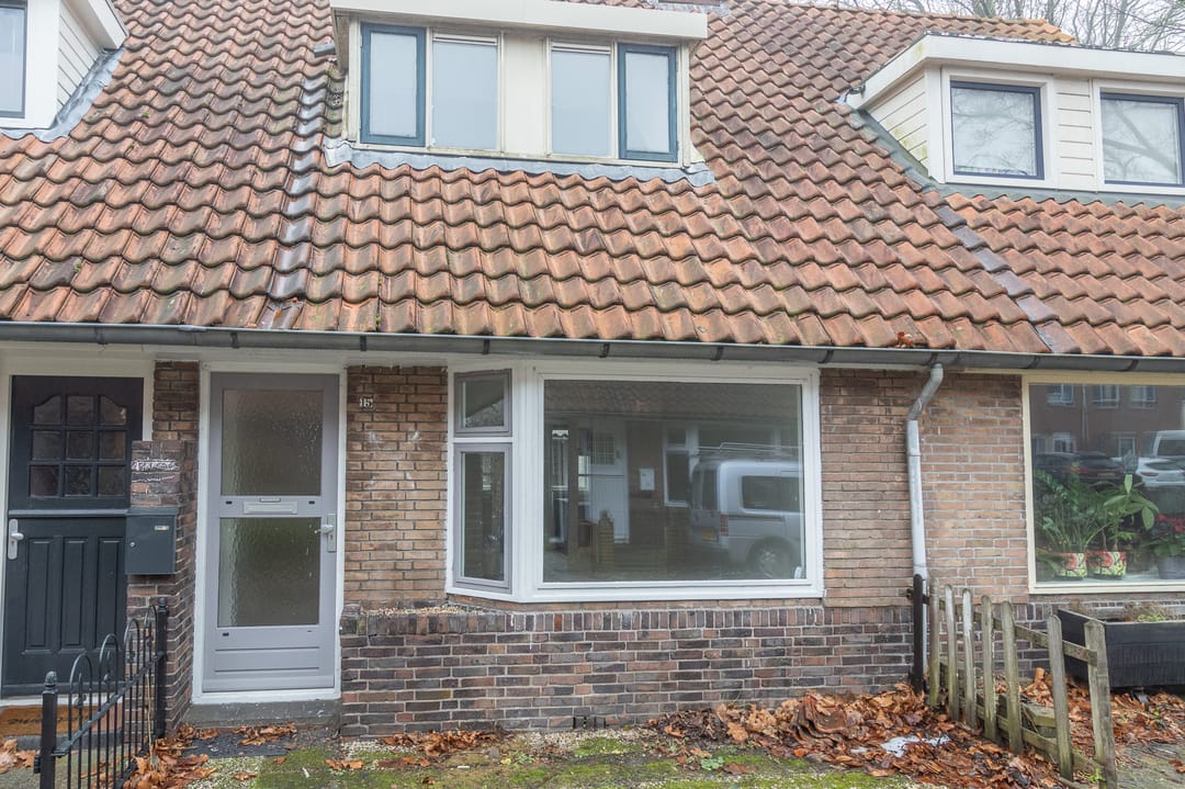 Photo 8 of Noteboomstraat 15