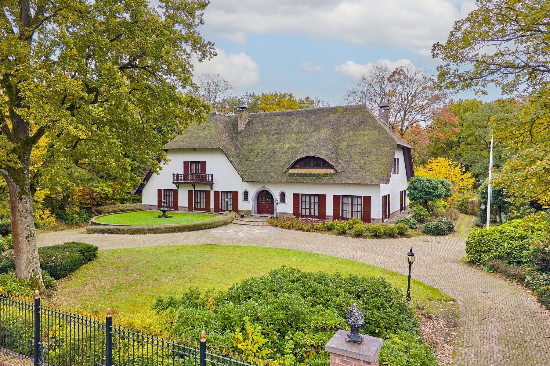 Buying a house in The Netherlands., Dr. Lenstralaan 25