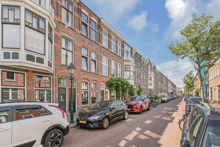 Foto 27 van Van Lumeystraat 30