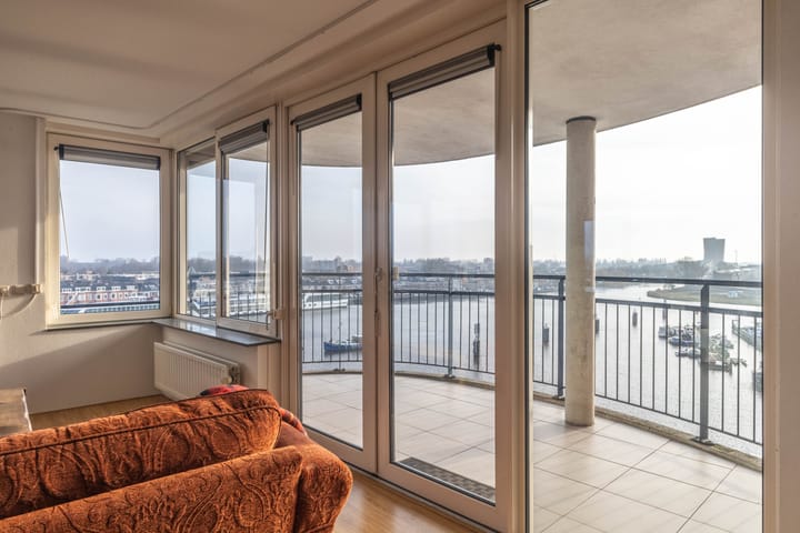 Foto 12 van Hoge Horn 45