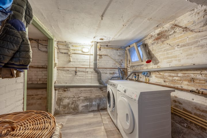 Foto 28 van Roerdompstraat 9