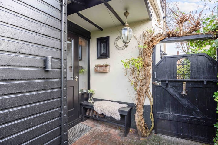 Photo 6 of Kleinemeersterstraat 78