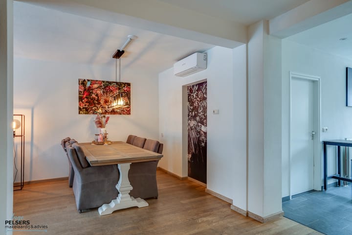 Foto 4 van Pater Regoutlaan 13