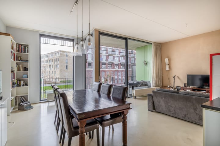 Foto 22 van Röntgenstraat 21