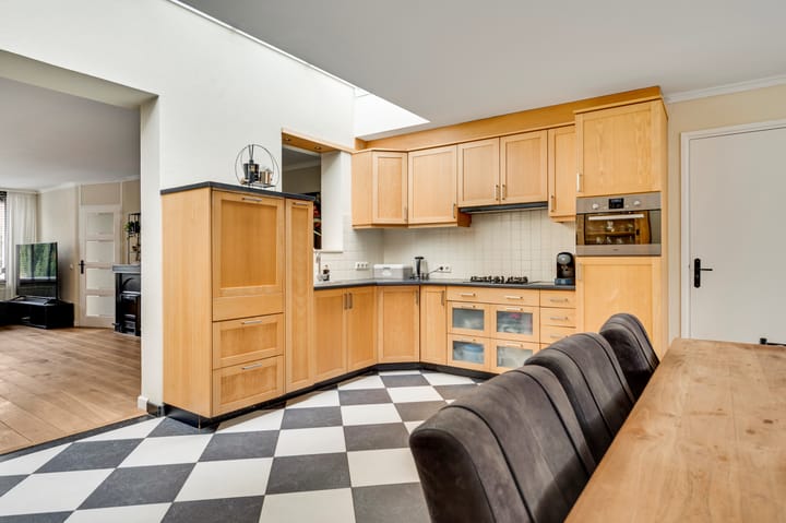 Foto 12 van Vrinssenstraat 20