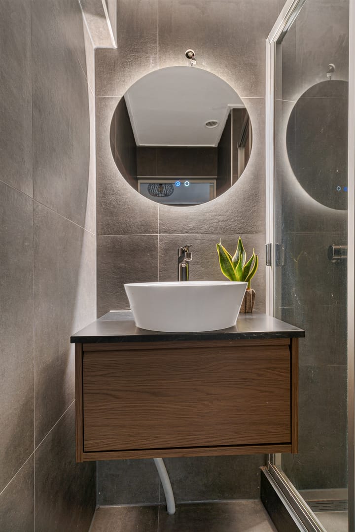 Photo 32 of Vogelwikke 91