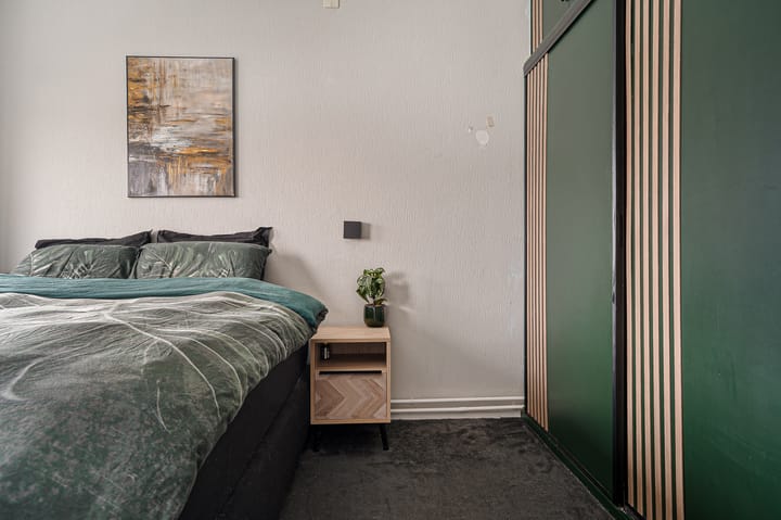 Photo 37 of Vogelwikke 91