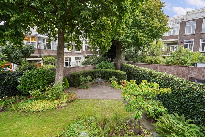 Foto 1 van Sneeuwbalplein 10