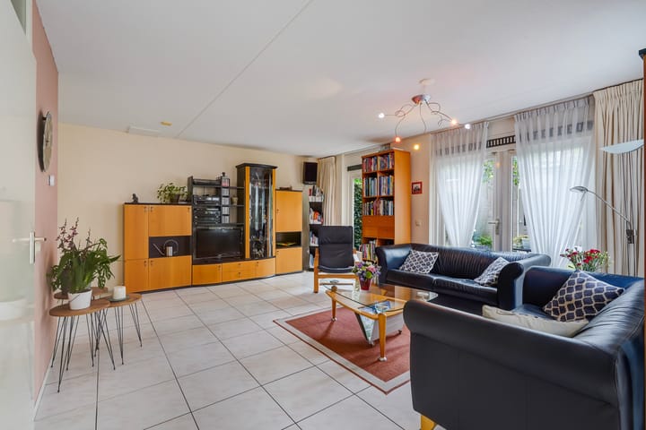 Foto 16 van Sneeuwbalplein 10