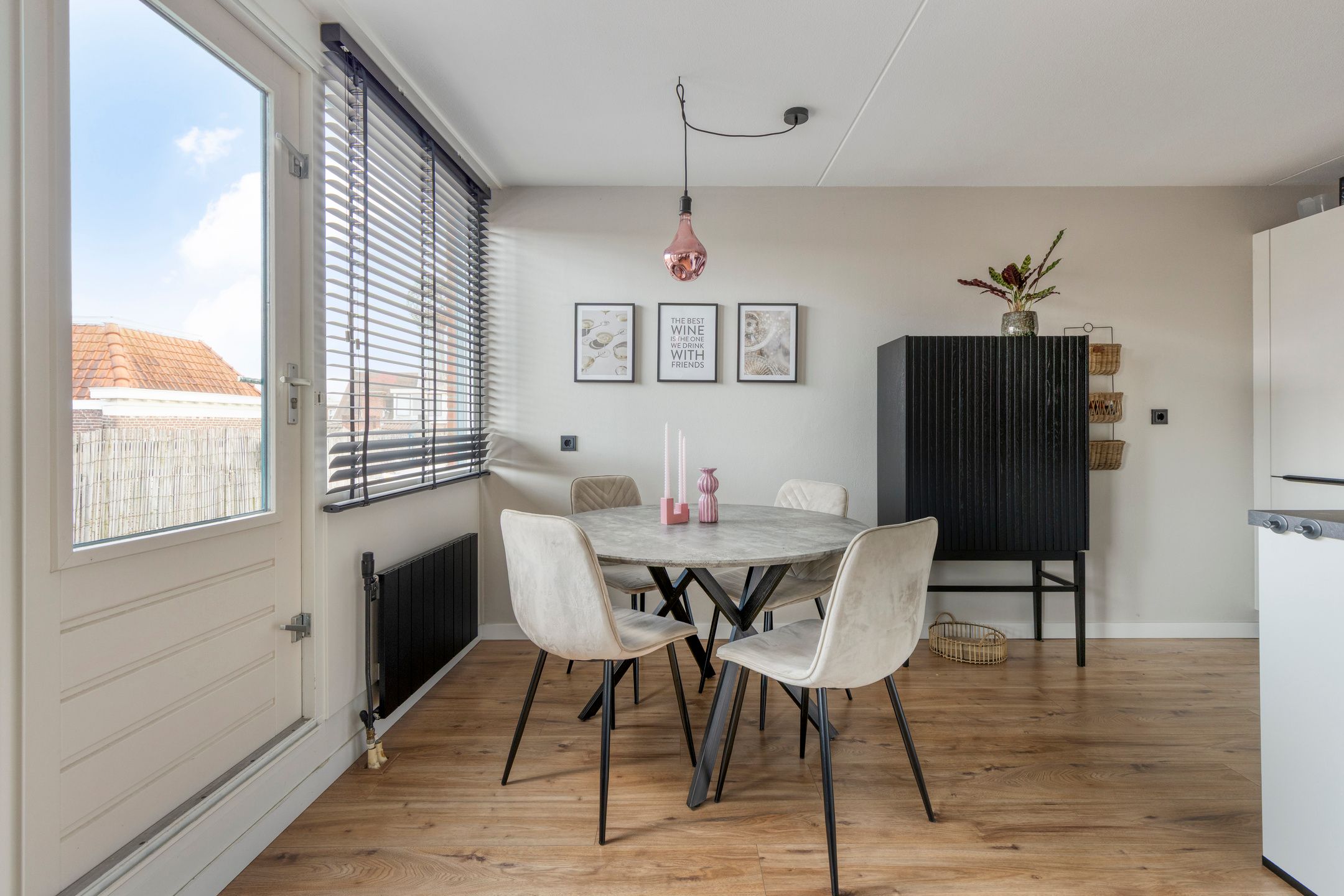 Foto 12 van Damstraat 66-B