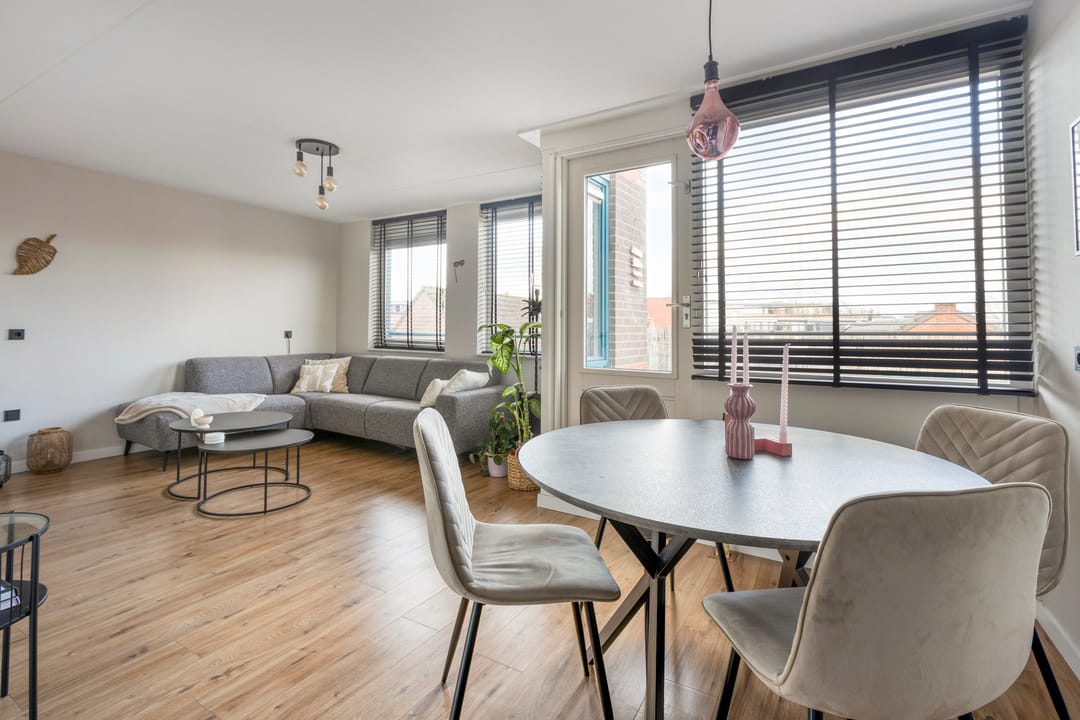 Foto 13 van Damstraat 66-B