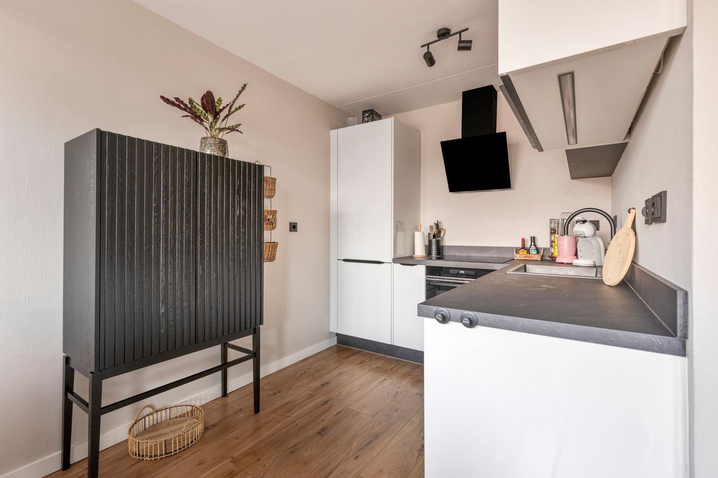 Foto 14 van Damstraat 66-B