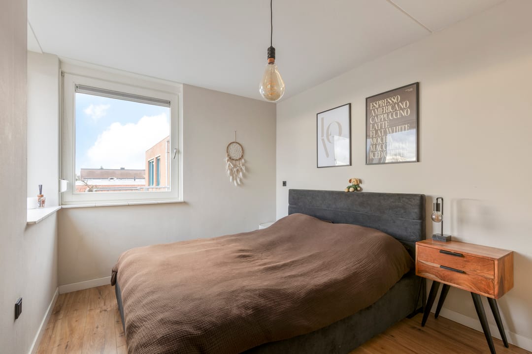 Foto 17 van Damstraat 66-B