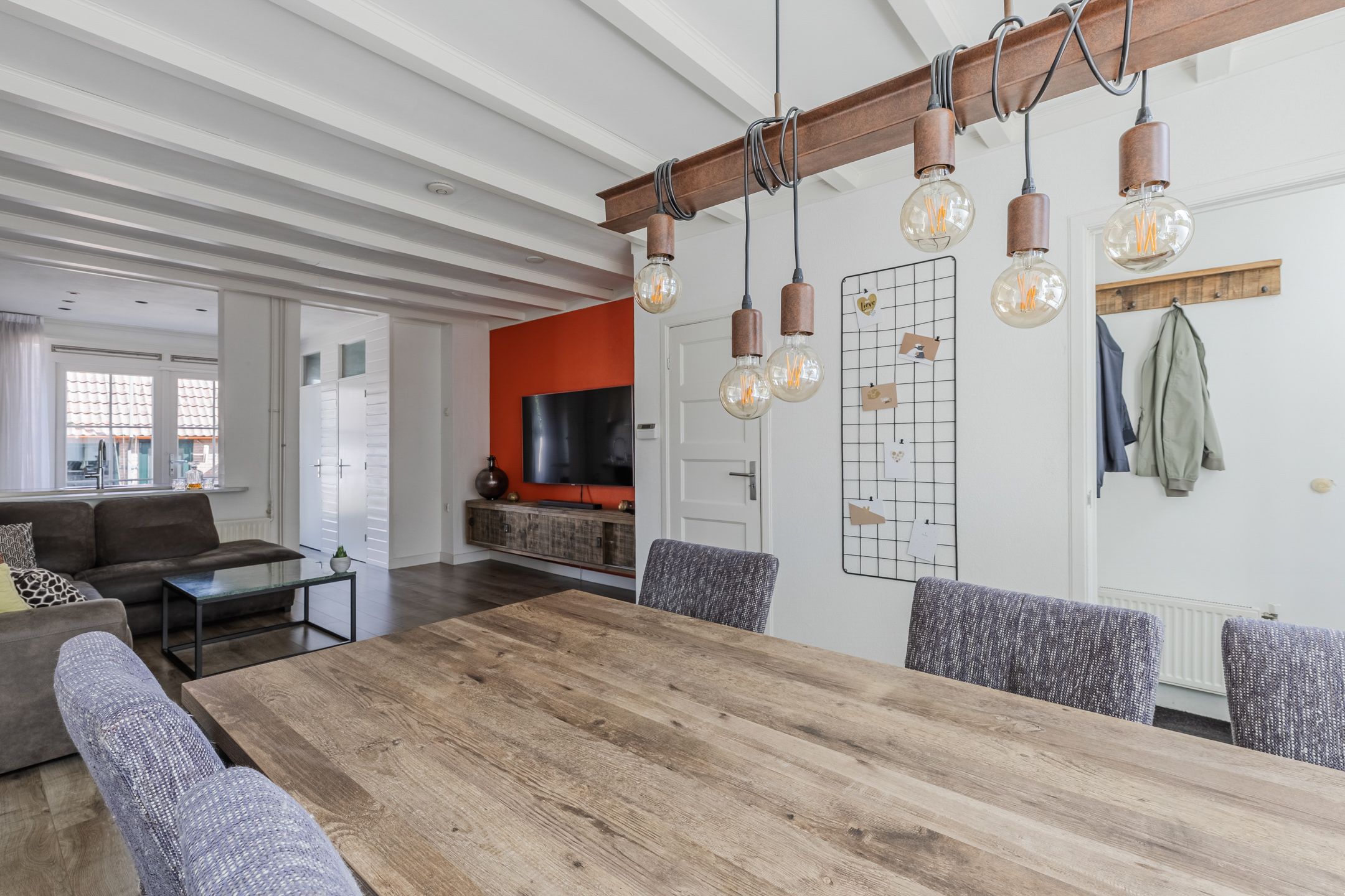 Photo 12 of Jonge Arnoldusstraat 43