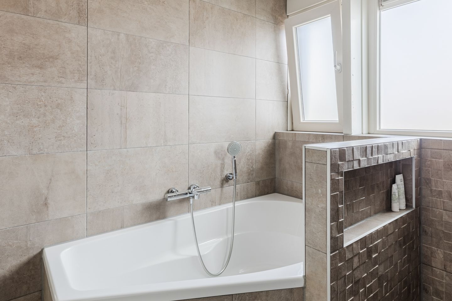 Photo 25 of Jonge Arnoldusstraat 43