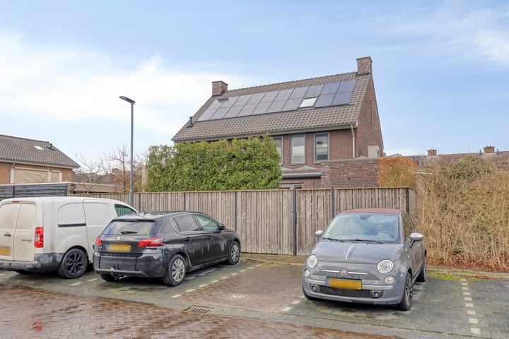 Foto 38 van Klumperstraat 1-B